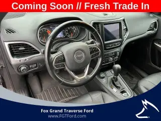 Jeep Cherokee 2021 4x4 Latitude Lux 4dr SUV