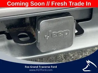 Jeep Cherokee 2021 4x4 Latitude Lux 4dr SUV