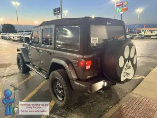 Jeep Wrangler Unlimited 2018 4x4 Sahara 4dr SUV (midyear release)