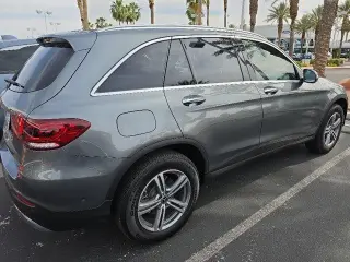 Mercedes-Benz GLC 2021 GLC 300 4dr SUV