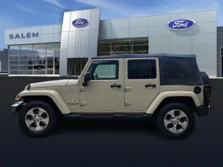 Jeep Wrangler Unlimited 2017 4x4 Sahara 4dr SUV