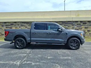 Ford F-150 2021 4x4 XLT 4dr SuperCrew 5.5 ft. SB
