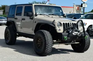 Jeep Wrangler Unlimited 2016 4x4 Sport 4dr SUV