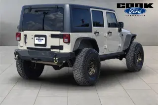Jeep Wrangler Unlimited 2016 4x4 Sport 4dr SUV