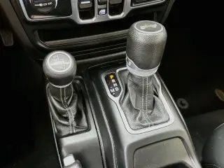 Jeep Wrangler Unlimited 2021 4x4 Sahara 4dr SUV