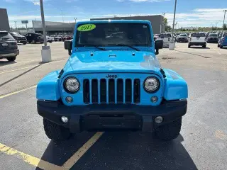 Jeep Wrangler Unlimited 2017 4x4 Sahara 4dr SUV