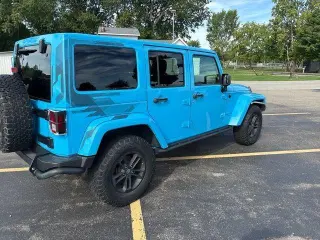Jeep Wrangler Unlimited 2017 4x4 Sahara 4dr SUV