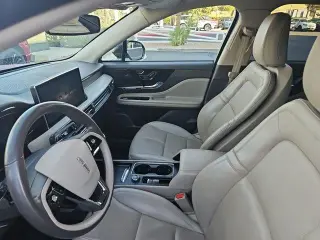 Lincoln Corsair 2023 Reserve 4dr SUV
