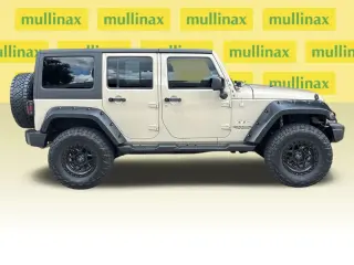Jeep Wrangler Unlimited 2016 4x4 Sahara 4dr SUV