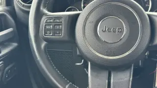 Jeep Wrangler Unlimited 2014 4x4 Sport 4dr SUV