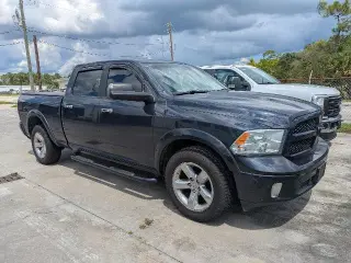 Ram 1500 2017 4x4 Big Horn 4dr Crew Cab 6.3 ft. SB Pickup