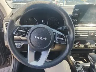 Kia Seltos 2023 AWD LX 4dr SUV