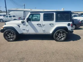 Jeep Wrangler 2024 4x4 Willys 4xe 4dr SUV