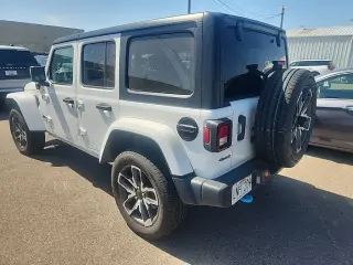 Jeep Wrangler 2024 4x4 Willys 4xe 4dr SUV
