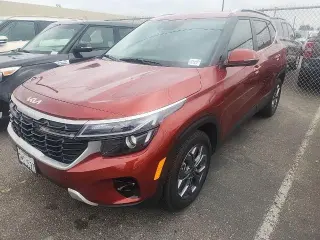 Kia Seltos 2024 S 4dr SUV