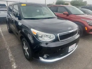 Kia Soul EV 2017 + 4dr Crossover