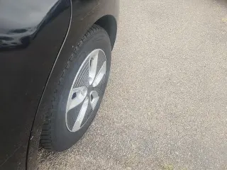 Kia Soul EV 2017 + 4dr Crossover