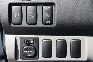 Toyota Tacoma 2006 V6 4p Doble Cab 4WD SB (4L V6 6M)