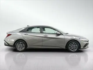 Hyundai ELANTRA 2024 SEL 4dr Sedan