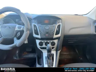 2013 Ford Focus 4dr Sdn SE