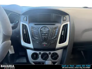 2013 Ford Focus 4dr Sdn SE