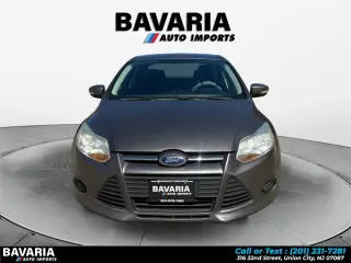 2013 Ford Focus 4dr Sdn SE