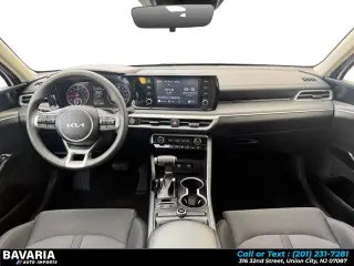 2023 Kia K5 LXS Auto FWD