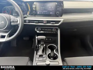 2023 Kia K5 LXS Auto FWD