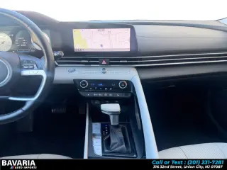2021 Hyundai Elantra Limited IVT