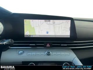 2021 Hyundai Elantra Limited IVT
