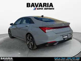2021 Hyundai Elantra Limited IVT