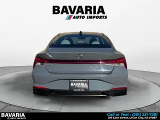 2021 Hyundai Elantra Limited IVT