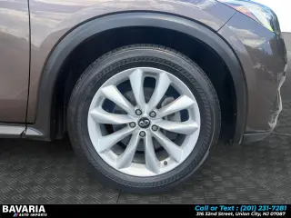 2019 INFINITI QX50 ESSENTIAL AWD