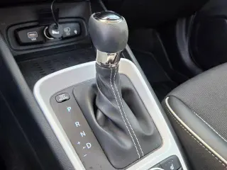 Hyundai VENUE 2023 Limited 4p Crucero