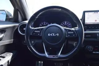 2022 Kia Forte GT-Line IVT