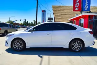 2022 Kia Forte GT-Line IVT