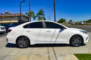 2022 Kia Forte GT-Line IVT
