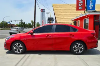 2021 Kia Forte LXS IVT