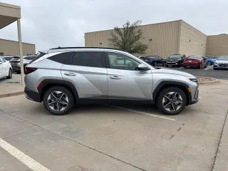 Hyundai TUCSON 2026 SEL 4p SUV