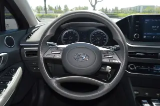 2020 Hyundai Sonata SE 2.5L