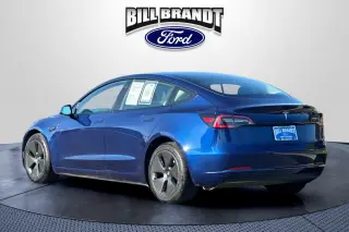 Tesla Model 3 2023 4dr Sedan