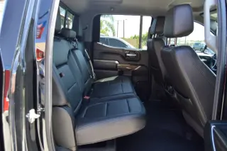 2022 Chevrolet Silverado 1500 LTD 4WD Crew Cab 157" RST