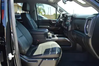 2022 Chevrolet Silverado 1500 LTD 4WD Crew Cab 157" RST