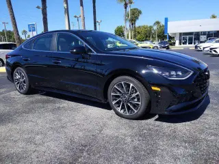 Hyundai SONATA 2023 Limited 4dr Sedan