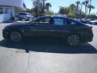 Hyundai SONATA 2023 Limited 4dr Sedan
