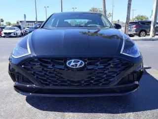 Hyundai SONATA 2023 Limited 4dr Sedan