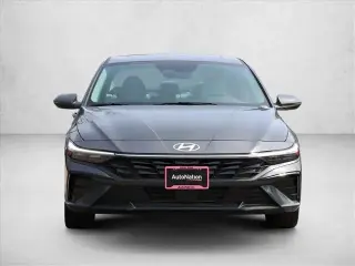 Hyundai ELANTRA 2026 Limited 4dr Sedán