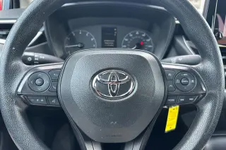 Toyota Corolla 2024 LE 4dr Sedán