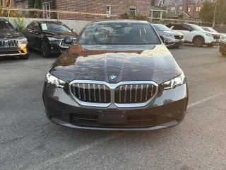 Serie 5 BMW 2026 AWD 530i xDrive Sedán 4p