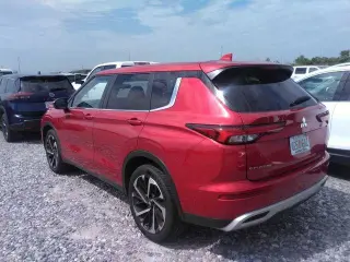Mitsubishi Outlander 2024 SE 4dr SUV